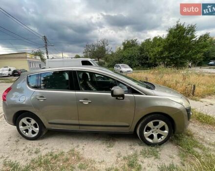 Сірий Пежо 3008, об'ємом двигуна 1.6 л та пробігом 290 тис. км за 7800 $, фото 1 на Automoto.ua