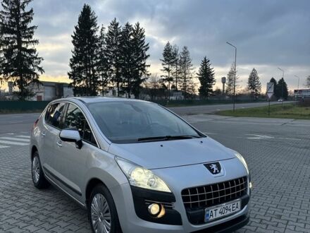 Серый Пежо 3008, объемом двигателя 1.6 л и пробегом 242 тыс. км за 6900 $, фото 1 на Automoto.ua