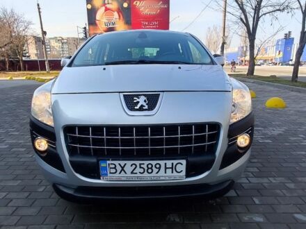 Пежо 3008 2010 у Кам'янське (Дніпродзержинськ) на Automoto.ua Сірий Пежо 3008, об'ємом двигуна 1.6 л та пробігом 200 тис. км за 6999 $, фото 1 на Automoto.ua