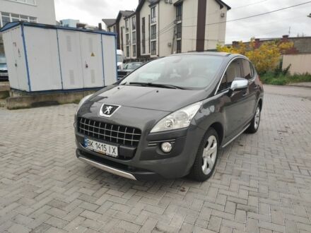 Пежо 3008 2010 у Рівному на Automoto.ua Сірий Пежо 3008, об'ємом двигуна 1.6 л та пробігом 230 тис. км за 9800 $, фото 1 на Automoto.ua