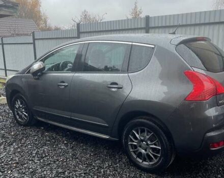 Серый Пежо 3008, объемом двигателя 1.6 л и пробегом 157 тыс. км за 9300 $, фото 1 на Automoto.ua