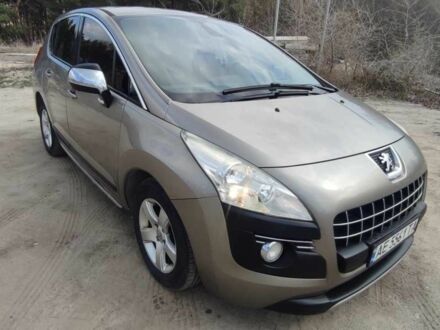 Пежо 3008 2011 у Кам'янське (Дніпродзержинськ) на Automoto.ua Сірий Пежо 3008, об'ємом двигуна 1.6 л та пробігом 180 тис. км за 8300 $, фото 1 на Automoto.ua