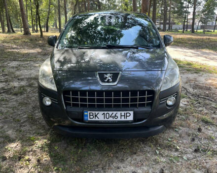 Сірий Пежо 3008, об'ємом двигуна 1.56 л та пробігом 222 тис. км за 10000 $, фото 1 на Automoto.ua