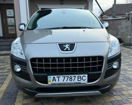 Серый Пежо 3008, объемом двигателя 1.6 л и пробегом 94 тыс. км за 8000 $, фото 1 на Automoto.ua