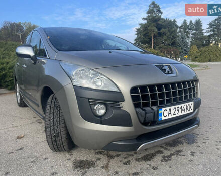 Пежо 3008 2013 в Умани на Automoto.ua Серый Пежо 3008, объемом двигателя 1.56 л и пробегом 180 тыс. км за 8000 $, фото 1 на Automoto.ua