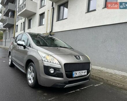 Сірий Пежо 3008, об'ємом двигуна 2 л та пробігом 247 тис. км за 9950 $, фото 1 на Automoto.ua