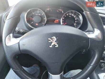 Серый Пежо 3008, объемом двигателя 1.6 л и пробегом 190 тыс. км за 13200 $, фото 1 на Automoto.ua