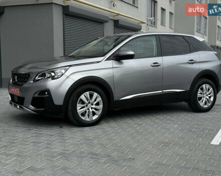 Серый Пежо 3008, объемом двигателя 1.56 л и пробегом 206 тыс. км за 17777 $, фото 1 на Automoto.ua