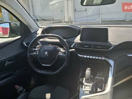 Пежо 3008 2020 в Киеве на Automoto.ua Серый Пежо 3008, объемом двигателя 1.5 л и пробегом 125 тыс. км за 22000 $, фото 1 на Automoto.ua