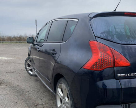 Синий Пежо 3008, объемом двигателя 1.6 л и пробегом 282 тыс. км за 8300 $, фото 1 на Automoto.ua