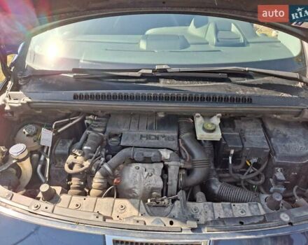 Синій Пежо 3008, об'ємом двигуна 1.56 л та пробігом 180 тис. км за 7600 $, фото 3 на Automoto.ua