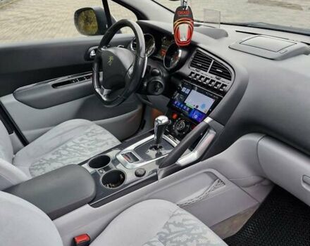 Синій Пежо 3008, об'ємом двигуна 1.56 л та пробігом 284 тис. км за 7950 $, фото 18 на Automoto.ua