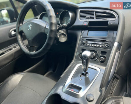 Синій Пежо 3008, об'ємом двигуна 1.6 л та пробігом 278 тис. км за 6800 $, фото 17 на Automoto.ua