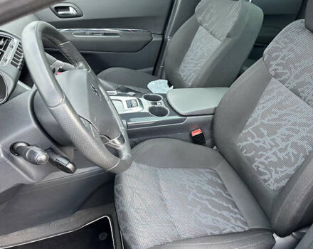 Пежо 3008 2011 в Луцке на Automoto.ua Синий Пежо 3008, объемом двигателя 1.6 л и пробегом 125 тыс. км за 8999 $, фото 16 на Automoto.ua