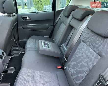 Пежо 3008 2011 в Луцке на Automoto.ua Синий Пежо 3008, объемом двигателя 1.6 л и пробегом 125 тыс. км за 8999 $, фото 32 на Automoto.ua