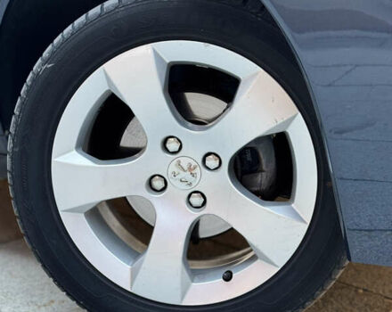 Синий Пежо 3008, объемом двигателя 1.56 л и пробегом 230 тыс. км за 9000 $, фото 2 на Automoto.ua