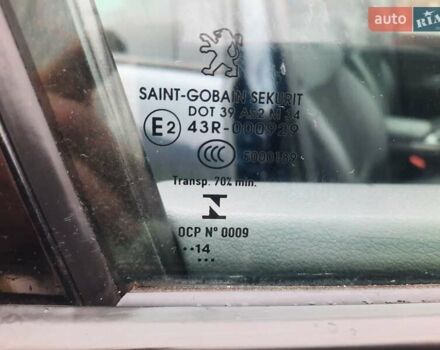 Синий Пежо 3008, объемом двигателя 2 л и пробегом 135 тыс. км за 11799 $, фото 42 на Automoto.ua