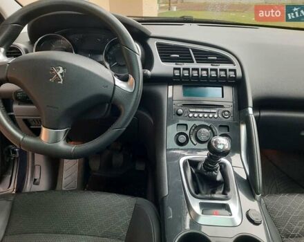 Синий Пежо 3008, объемом двигателя 2 л и пробегом 135 тыс. км за 11799 $, фото 2 на Automoto.ua