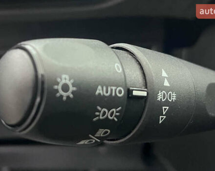 Синий Пежо 3008, объемом двигателя 1.5 л и пробегом 189 тыс. км за 19450 $, фото 12 на Automoto.ua