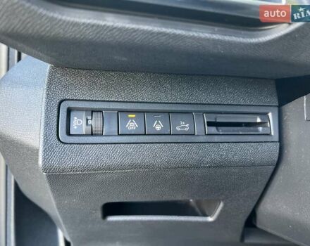 Синий Пежо 3008, объемом двигателя 1.5 л и пробегом 168 тыс. км за 23650 $, фото 24 на Automoto.ua