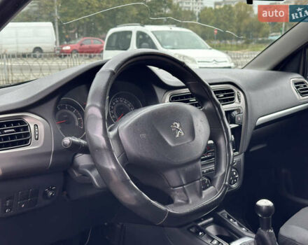 Пежо 301 2013 у Києві на Automoto.ua Білий Пежо 301, об'ємом двигуна 1.56 л та пробігом 330 тис. км за 4900 $, фото 12 на Automoto.ua