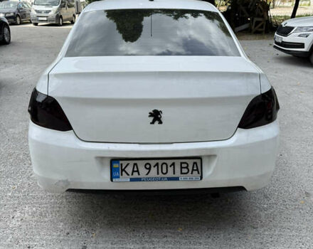 Белый Пежо 301, объемом двигателя 1.56 л и пробегом 270 тыс. км за 4300 $, фото 1 на Automoto.ua