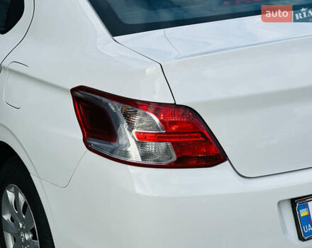 Білий Пежо 301, об'ємом двигуна 1.6 л та пробігом 85 тис. км за 7999 $, фото 5 на Automoto.ua