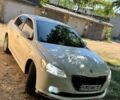 Білий Пежо 301, об'ємом двигуна 1.6 л та пробігом 250 тис. км за 5600 $, фото 1 на Automoto.ua