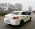 Белый Пежо 301, объемом двигателя 1.2 л и пробегом 300 тыс. км за 3700 $, фото 3 на Automoto.ua