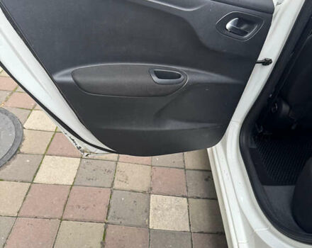 Белый Пежо 301, объемом двигателя 1.56 л и пробегом 260 тыс. км за 5500 $, фото 16 на Automoto.ua