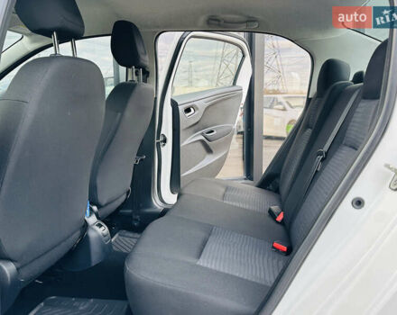 Білий Пежо 301, об'ємом двигуна 1.6 л та пробігом 85 тис. км за 7999 $, фото 21 на Automoto.ua