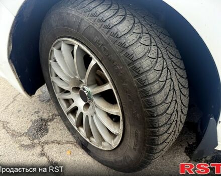Пежо 301 2013 у Глобино на Automoto.ua Білий Пежо 301, об'ємом двигуна 1.2 л та пробігом 100 тис. км за 6000 $, фото 10 на Automoto.ua