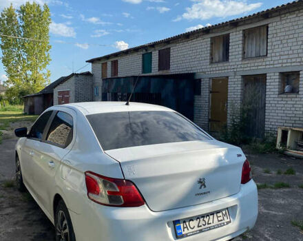 Белый Пежо 301, объемом двигателя 1.2 л и пробегом 199 тыс. км за 4400 $, фото 2 на Automoto.ua