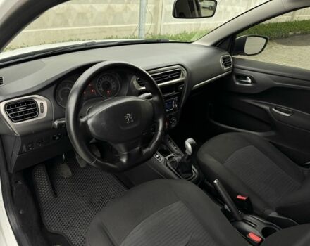 Білий Пежо 301, об'ємом двигуна 1.6 л та пробігом 292 тис. км за 5700 $, фото 6 на Automoto.ua
