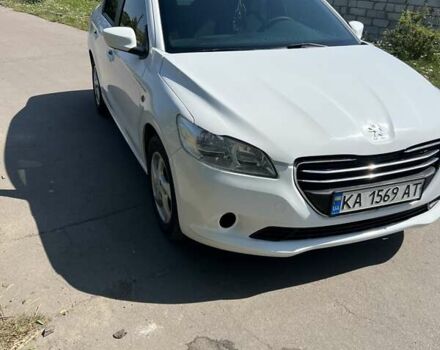Белый Пежо 301, объемом двигателя 1.2 л и пробегом 210 тыс. км за 4750 $, фото 3 на Automoto.ua