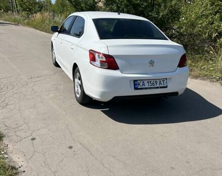 Белый Пежо 301, объемом двигателя 1.2 л и пробегом 210 тыс. км за 4750 $, фото 6 на Automoto.ua