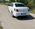 Белый Пежо 301, объемом двигателя 1.2 л и пробегом 210 тыс. км за 4750 $, фото 6 на Automoto.ua
