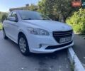 Білий Пежо 301, об'ємом двигуна 1.2 л та пробігом 90 тис. км за 6700 $, фото 1 на Automoto.ua
