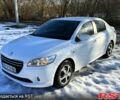 Белый Пежо 301, объемом двигателя 1.2 л и пробегом 300 тыс. км за 5900 $, фото 1 на Automoto.ua