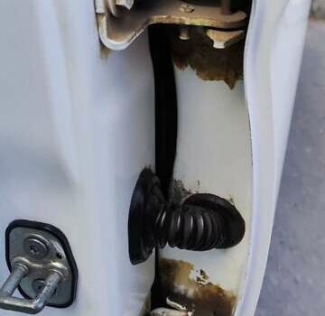 Білий Пежо 301, об'ємом двигуна 1.56 л та пробігом 147 тис. км за 7499 $, фото 17 на Automoto.ua