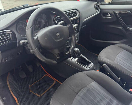 Белый Пежо 301, объемом двигателя 1.56 л и пробегом 260 тыс. км за 5500 $, фото 6 на Automoto.ua