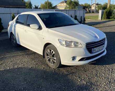 Белый Пежо 301, объемом двигателя 1.2 л и пробегом 200 тыс. км за 4200 $, фото 3 на Automoto.ua