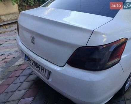Пежо 301 2014 в Одессе на Automoto.ua Белый Пежо 301, объемом двигателя 1.56 л и пробегом 528 тыс. км за 3900 $, фото 7 на Automoto.ua