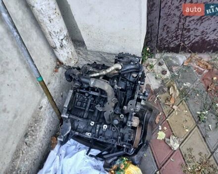 Пежо 301 2014 в Одессе на Automoto.ua Белый Пежо 301, объемом двигателя 1.56 л и пробегом 528 тыс. км за 3900 $, фото 11 на Automoto.ua