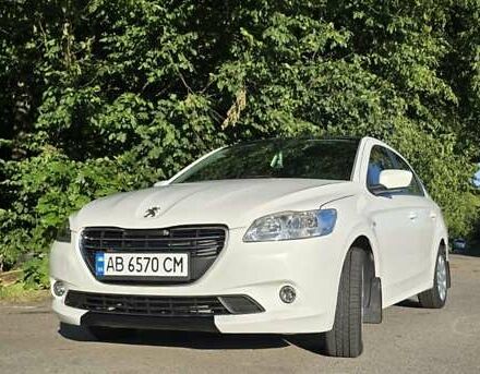 Білий Пежо 301, об'ємом двигуна 1.59 л та пробігом 130 тис. км за 7800 $, фото 10 на Automoto.ua