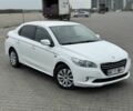 Белый Пежо 301, объемом двигателя 1.6 л и пробегом 280 тыс. км за 4800 $, фото 1 на Automoto.ua