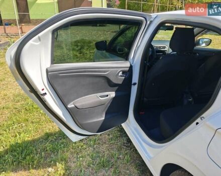 Белый Пежо 301, объемом двигателя 1.56 л и пробегом 283 тыс. км за 7000 $, фото 2 на Automoto.ua