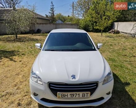 Белый Пежо 301, объемом двигателя 1.56 л и пробегом 283 тыс. км за 7000 $, фото 3 на Automoto.ua