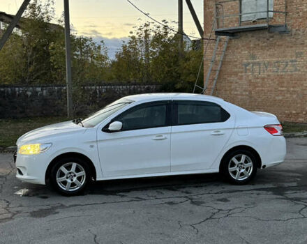 Пежо 301 2016 в Киеве на Automoto.ua Белый Пежо 301, объемом двигателя 1.59 л и пробегом 228 тыс. км за 7500 $, фото 3 на Automoto.ua