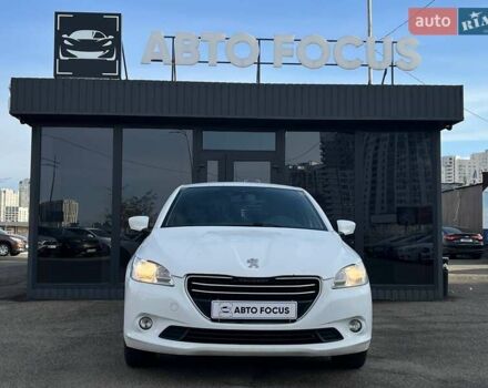 Белый Пежо 301, объемом двигателя 1.2 л и пробегом 338 тыс. км за 5190 $, фото 2 на Automoto.ua